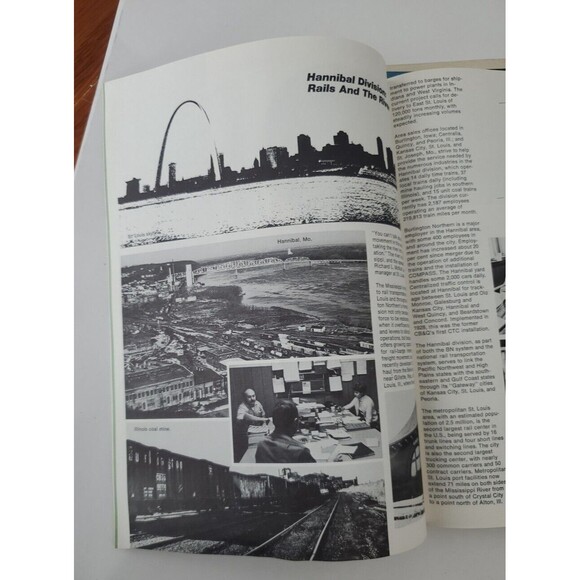 Burlington Northen Bulletin Union Pacific Info Lot 23 Vintage Magazines 60-70s - Picture 9 of 16